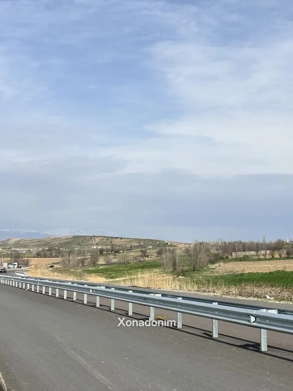 Qibrayda yer, 1000 m²