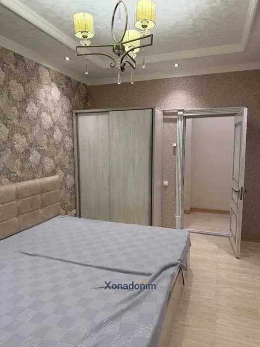 Shayxontohurda 2 xonali kvartira, 70 m², 3/9-qavat