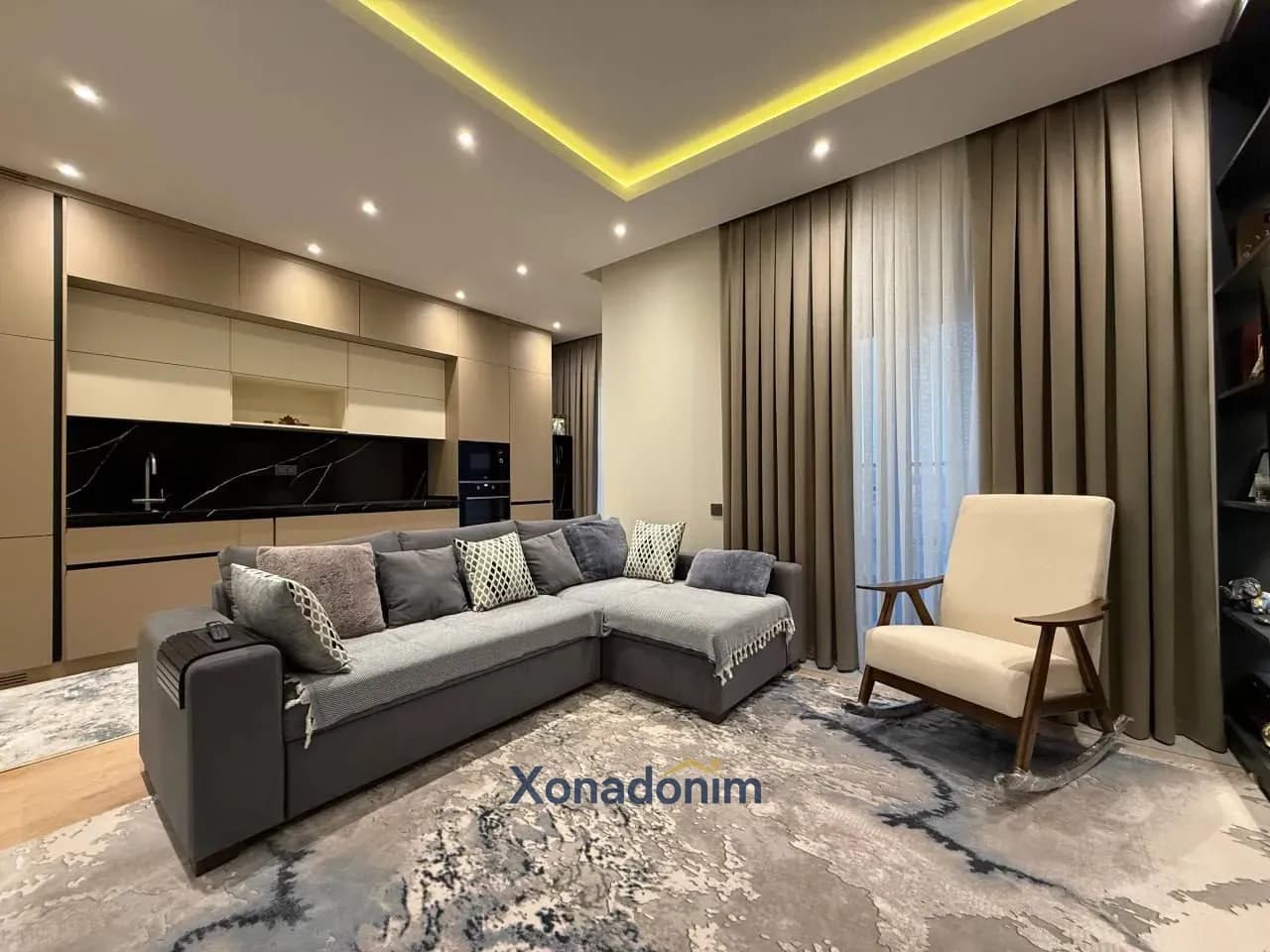Mirzo Ulug'bekda 2 xonali kvartira, 67 m², 7/25-qavat