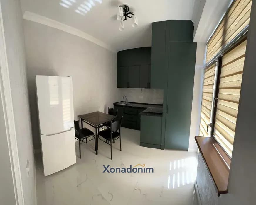 Mirzo Ulug'bekda 2 xonali kvartira, 62 m², 9/10-qavat