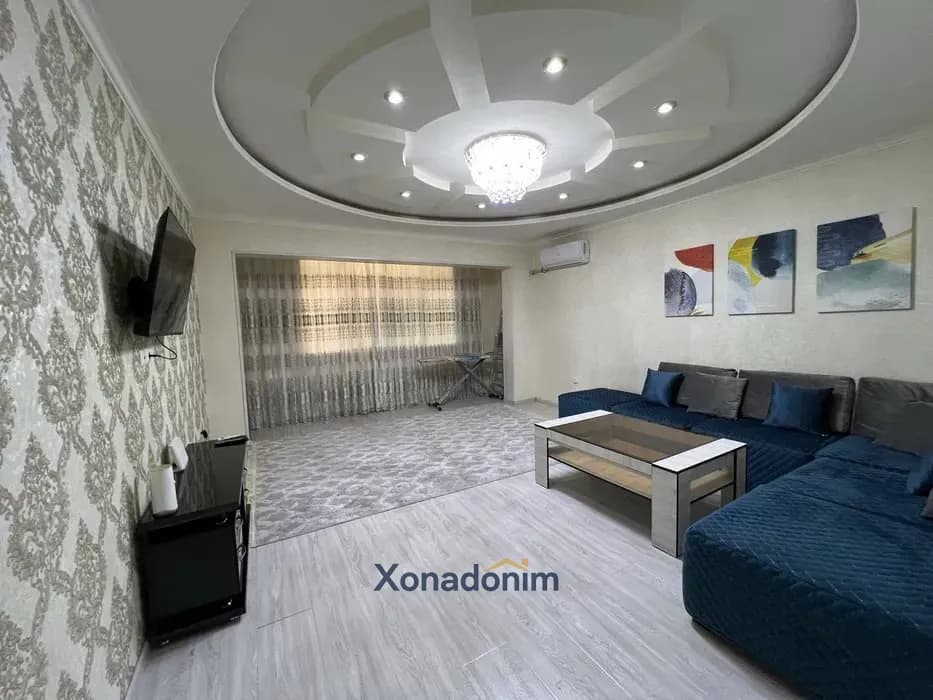 Mirzo Ulug'bekda 2 xonali kvartira, 65 m², 2/9-qavat