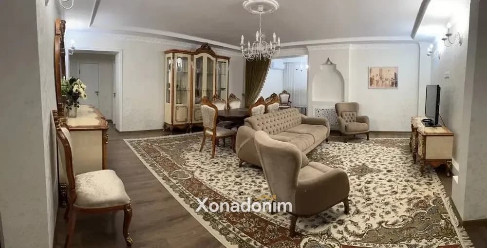 Mirzo Ulug'bekda kvartira, 120 m², 4/6-qavat