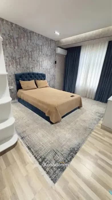 Mirzo Ulug'bekda kvartira, 100 m², 6/6-qavat