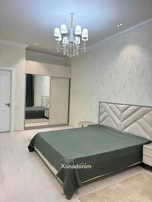 Mirzo Ulug'bekda kvartira, 93 m², 6/10-qavat