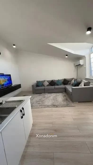 Mirobodda kvartira, 100 m², 9/9-qavat