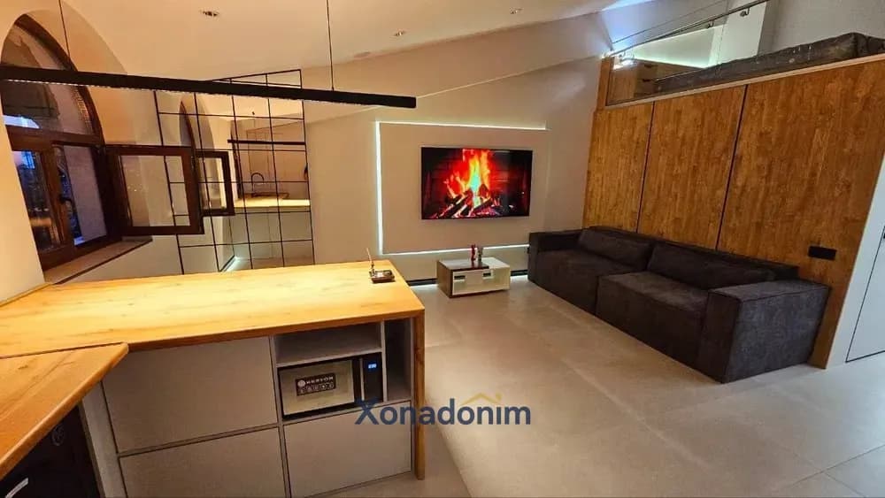 Mirzo Ulug'bekda 2 xonali kvartira, 51 m², 10/10-qavat