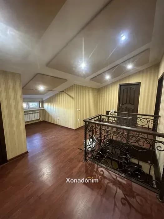 Shayxontohurda 6 xonali kvartira, 200 m², 4/4-qavat