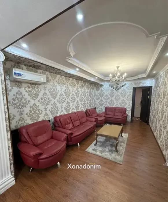 Yakkasaroyda kvartira, 100 m², 10/12-qavat