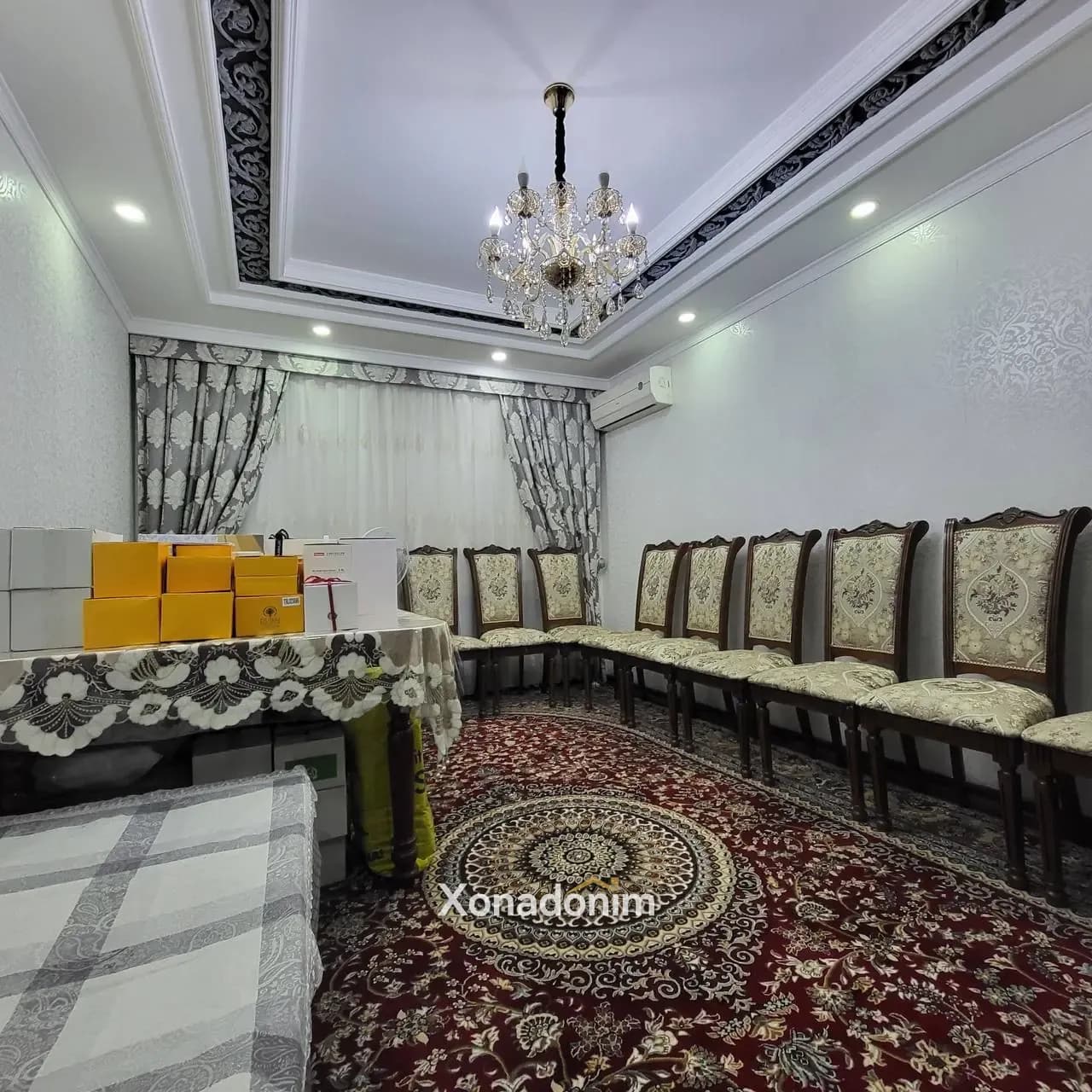 Mirzo Ulug'bekda 3 xonali kvartira, 70 m², 4/4-qavat