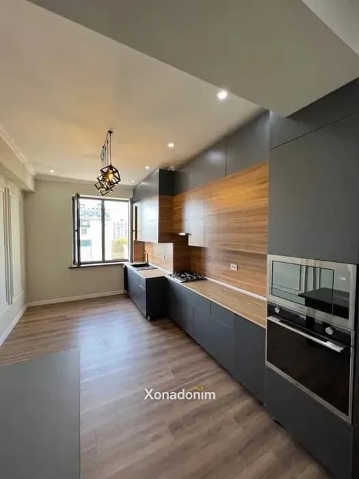Yakkasaroyda kvartira, 81 m², 9/9-qavat