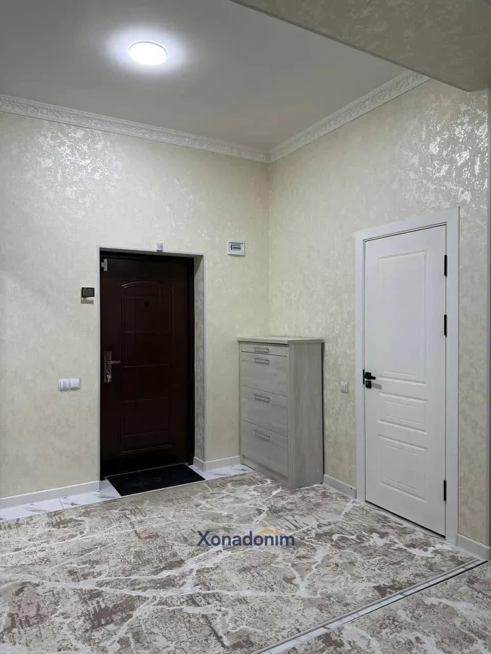 Yashnobodda 2 xonali kvartira, 51 m², 3/9-qavat