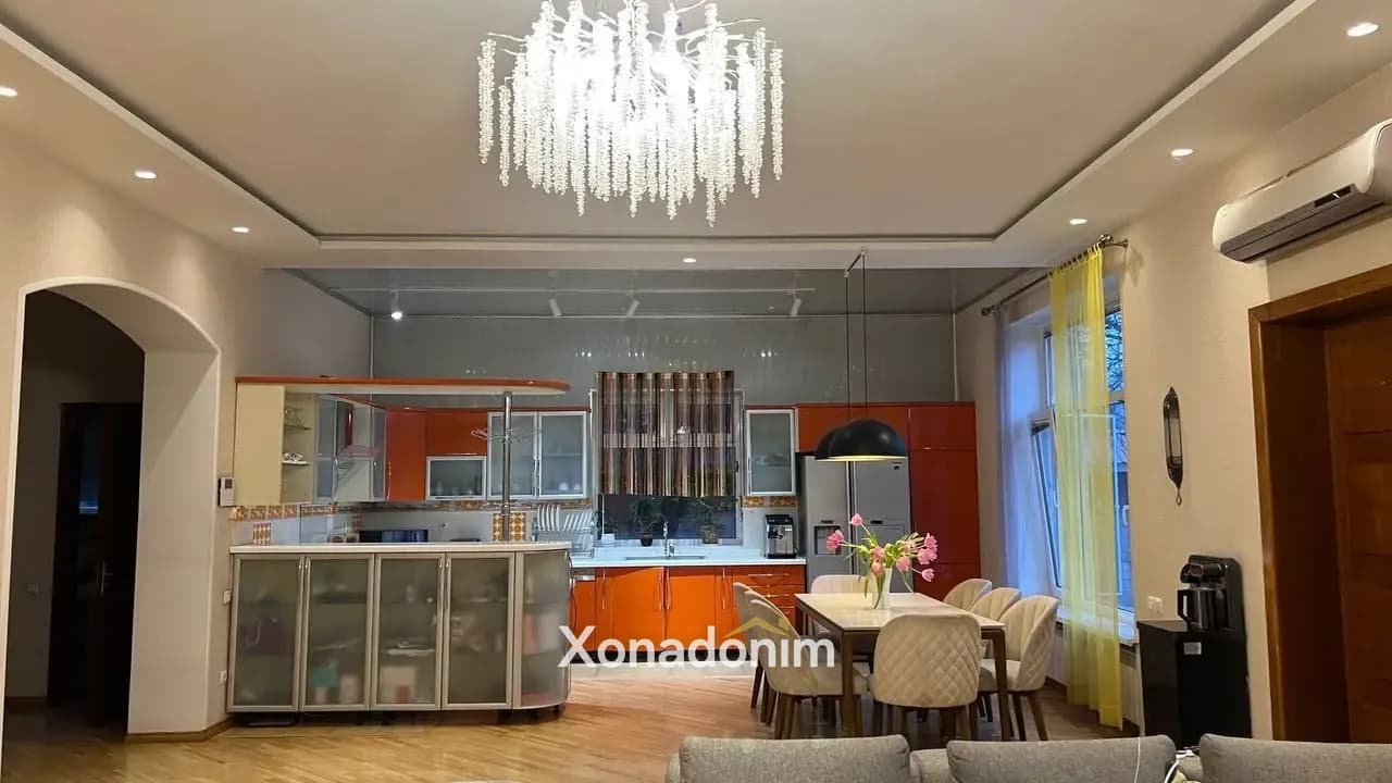 Продается Дом. Академгородок, ор-р: IT Park