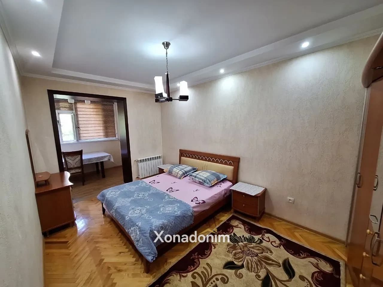 3 комн квартира. м.Ойбек 3