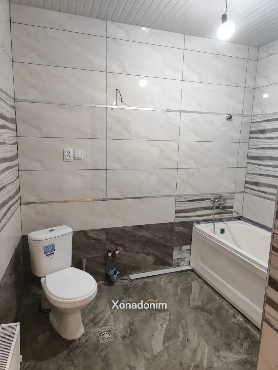 2 комн квартира в аренду. Дуплекс. Рисовый 4
